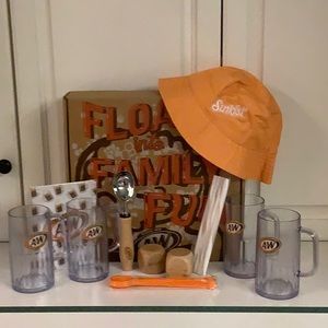 A & W Root Beer Family Fun Box Mugs
